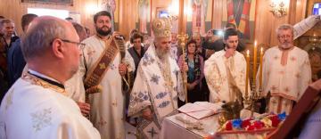 Slujire arhierească şi binecuvântarea lucrărilor realizate la capela „Sf. Pantelimon“ din Galaţi Slujire arhierească şi binecuvântarea lucrărilor realizate la capela „Sf. Pantelimon“ din Galaţi