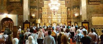 Slujire arhierească la Galați – Sfinții împurpurează, înnobilează și întăresc biserica lui Dumnezeu în Cer și pe pământ Slujire arhierească la Galați – Sfinții împurpurează, înnobilează și întăresc biserica lui Dumnezeu în Cer și pe pământ