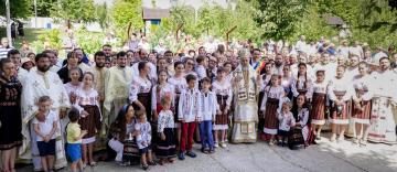 Hramul Mănăstirii Toflea din judeţul Galaţi Hramul Mănăstirii Toflea din judeţul Galaţi