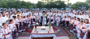 Prohodul Maicii Domnului la Mănăstirea Adam din județul Galați Prohodul Maicii Domnului la Mănăstirea Adam din județul Galați