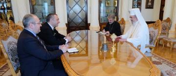 Ambasadorul Georgiei la Bucureşti în vizită de rămas bun la Patriarhia Română Ambasadorul Georgiei la Bucureşti în vizită de rămas bun la Patriarhia Română