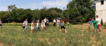 Cateheză, jocuri și voie bună în parohiile Colțea și Florica