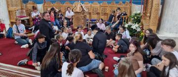 Excursie pentru 40 de copii din Parohia Mircea Vodă Excursie pentru 40 de copii din Parohia Mircea Vodă