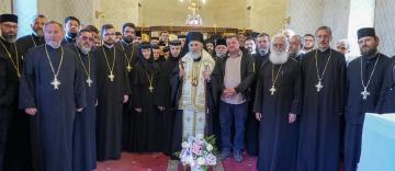 Rugăciune, binecuvântare şi recunoştinţă la Mănăstirea „Sfântul Mucenic Trifon” Rugăciune, binecuvântare şi recunoştinţă la Mănăstirea „Sfântul Mucenic Trifon”