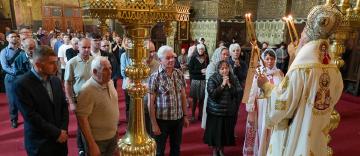 Slujire arhierească la Catedrala arhiepiscopală din Galaţi Slujire arhierească la Catedrala arhiepiscopală din Galaţi