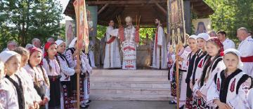 Hramul Mănăstirii Cârlomăneşti Hramul Mănăstirii Cârlomăneşti