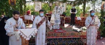 Hramul Mănăstirii Cudalbi din judeţul Galaţi Hramul Mănăstirii Cudalbi din judeţul Galaţi
