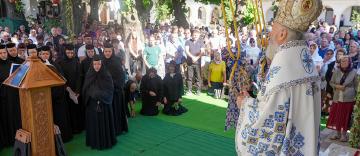Zi de hram la Mănăstirea „Adormirii Maicii Domnului” din localitatea Tudor Vladimirescu