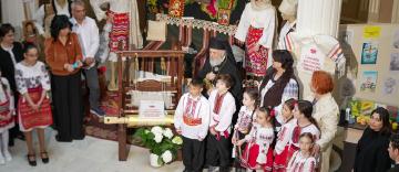 Expozitie pascală la Teatrul „Maria Filotti“ din Brăila