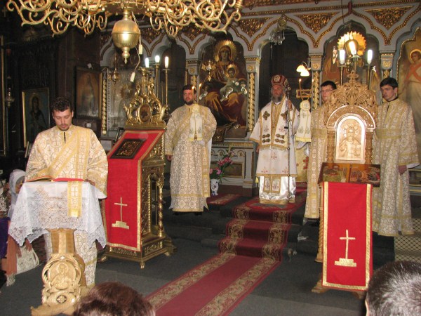 29 08 11 foto de la bis. sf. ioan din braila 024