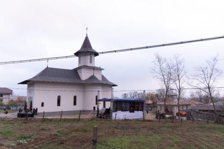 XDQ06709