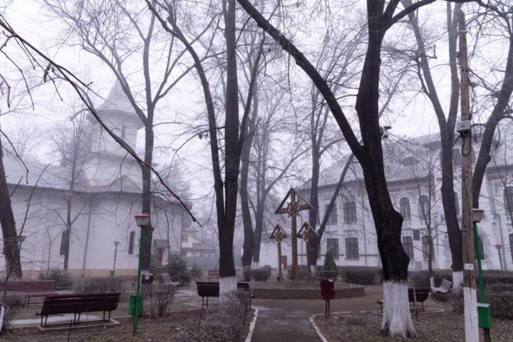 XDQ09348