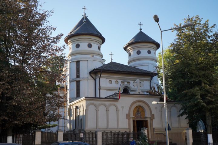 ADJ03901