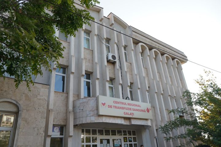ADJ04566