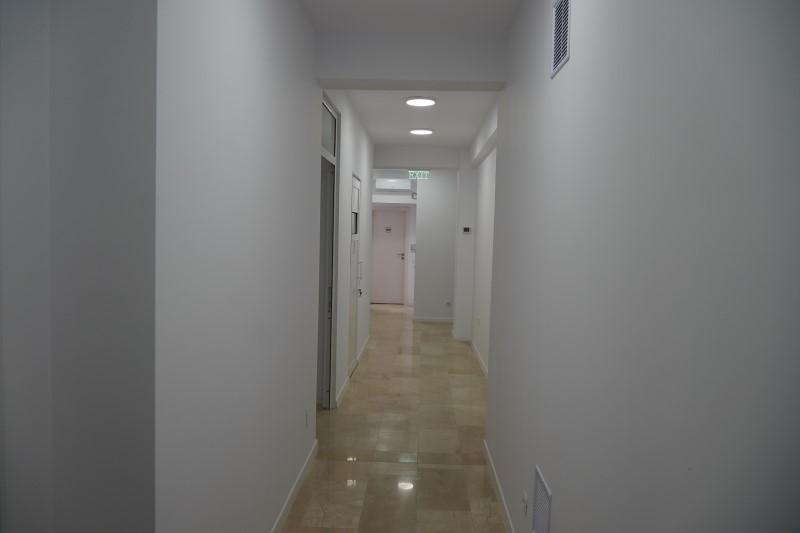 ADJ05645