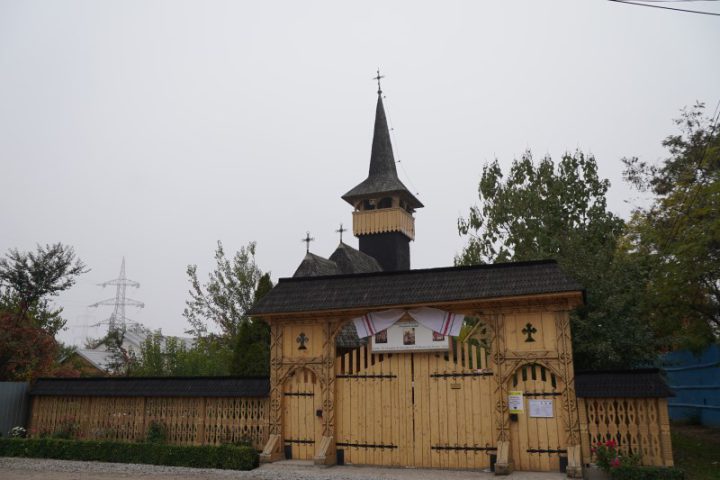 ADJ05807