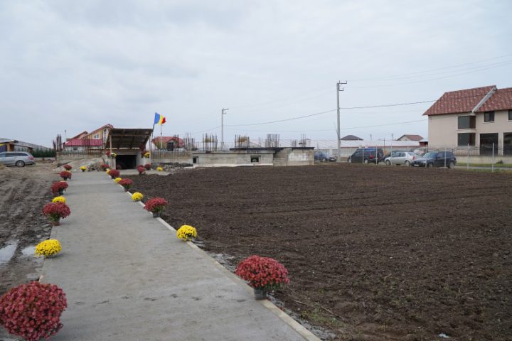 ADJ06060