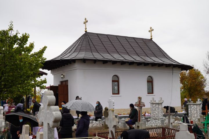 ADJ04536