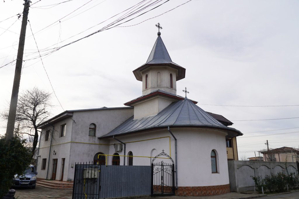 ADJ05835