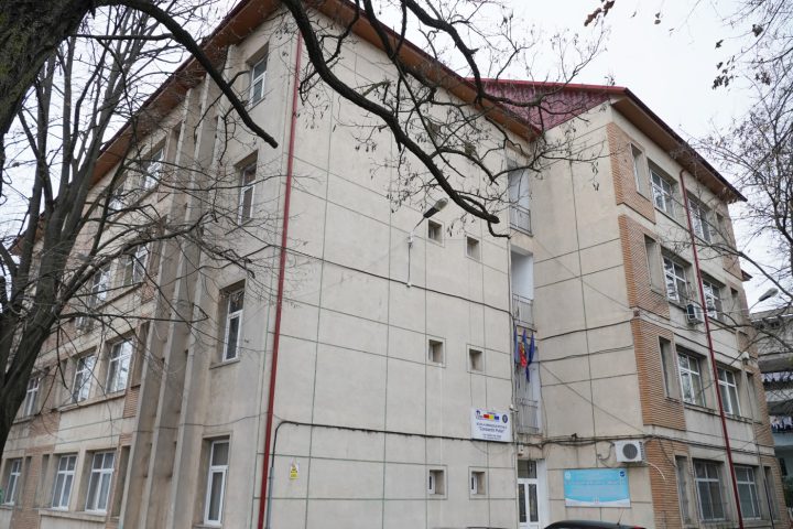 ADJ06276