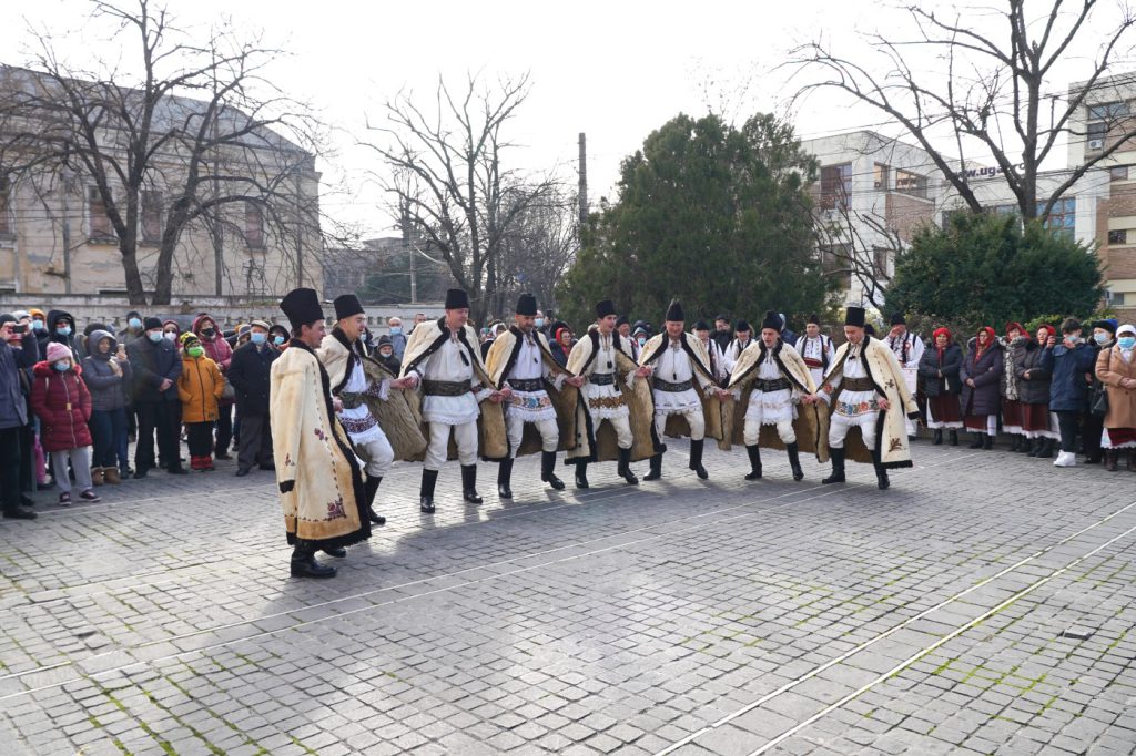 ADJ06427