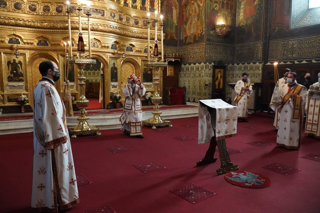 ADJ09029