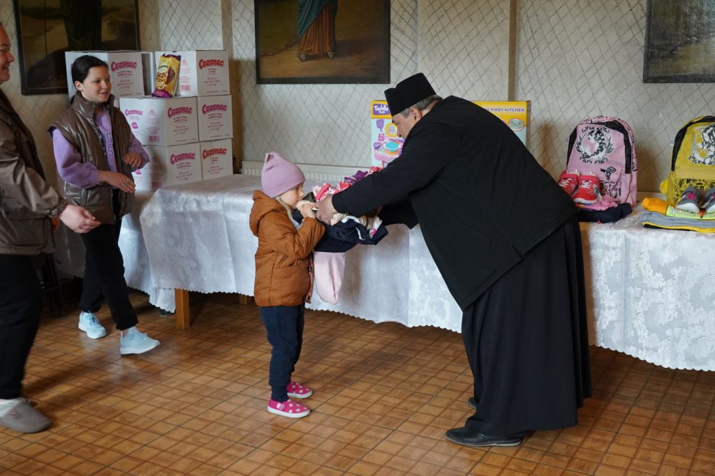 ADJ09576