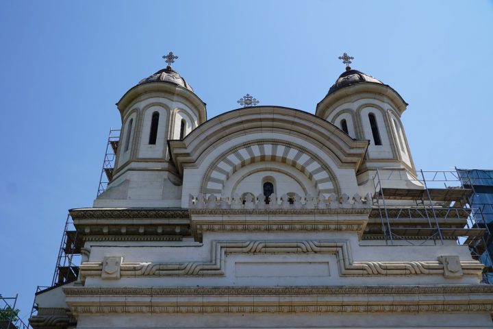 ADJ04015
